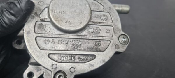 Pompa vacuum a642230 Mercedes M-Class ML 350 W164 3.0 D 2008-2012 - imagine 5