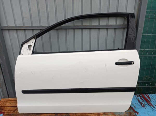 Usa fata stanga Volkswagen Polo 9N in 2 usi 2004-2009 Euro 4 - imagine 2