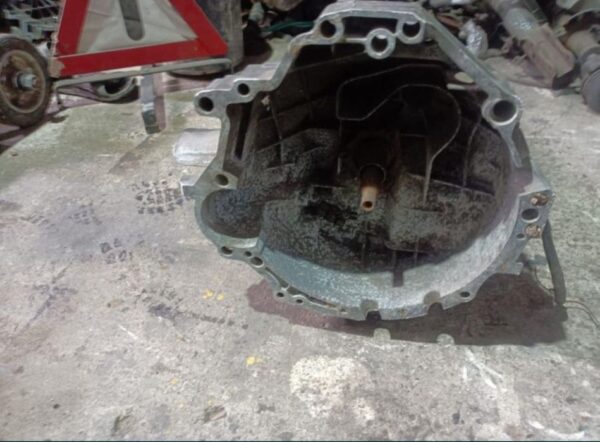 Cutie de viteze 012301103ad Audi A4 1.9 TDI 2000-2004 Euro 3 - imagine 3