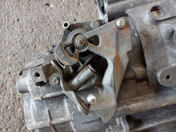 Cutie de viteze manuala 02M301107D Volkswagen Bora 1.9 TDI 1998-2004 Euro 3 - imagine 4