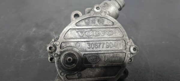 Pompa vacuum 30677904 Volvo XC90 2.4 Diesel 2002-2006 - imagine 3