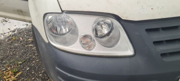 Faruri Volkswagen Caddy 2007