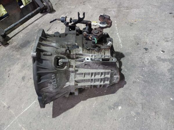 Cutie de viteze manuala xs4r-7f096 Ford Focus 1.8 TDCI 2001 Euro 3 - imagine 5