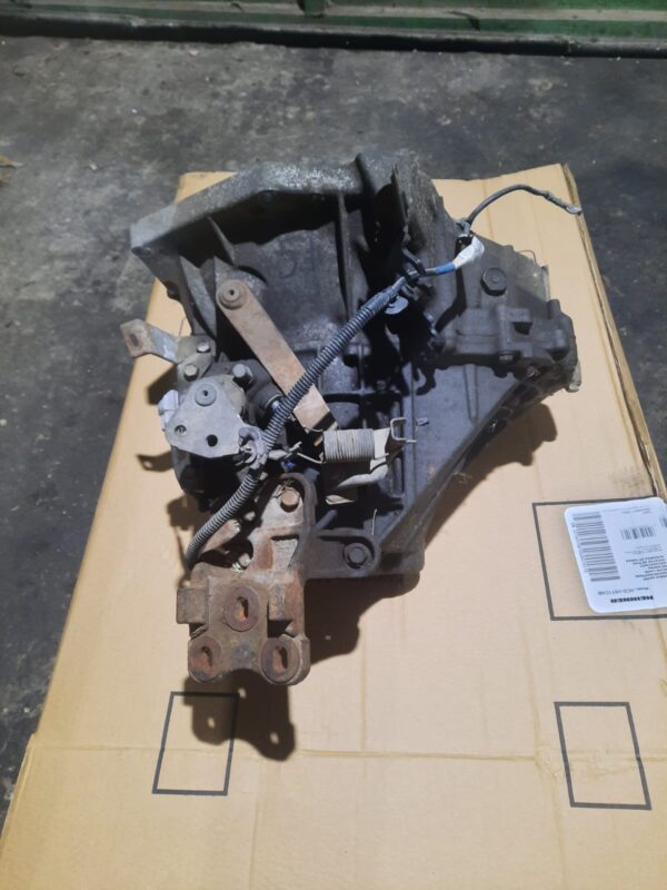 Cutie de viteze manuala 5+1 trepte Toyota Aygo / Citroen / Peugeot 1.0 Benzina 2007-2014 - imagine 5