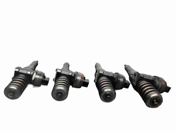 Injectoare 0986441514 Bosch Volkswagen Caddy 2.0 SDI - imagine 2