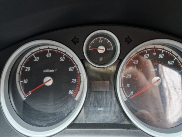 Ceasuri bord Opel Astra H 1.8 Benzina Z18XE - imagine 2