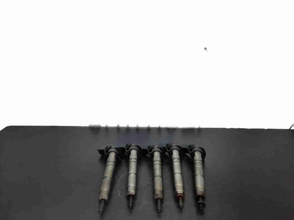 Injectoare Mercedes C-Class W204/W212/W213/W221 X164 E-Class / M-Class / GLK / S-Class / Vito W906 A6420701187 - imagine 2