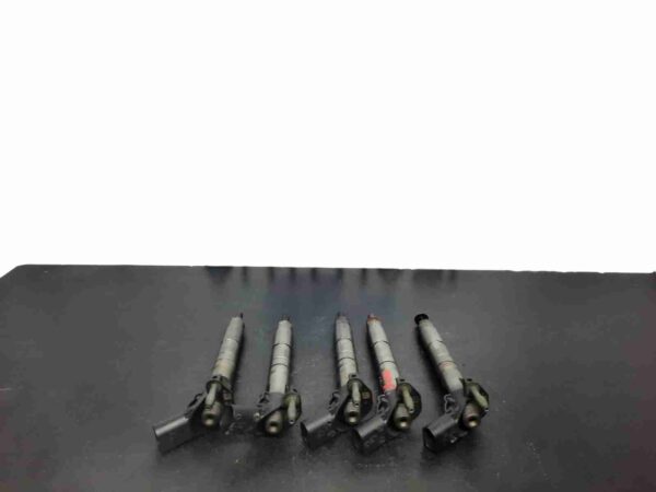 Injectoare Mercedes C-Class W204/W212/W213/W221 X164 E-Class / M-Class / GLK / S-Class / Vito W906 A6420701187