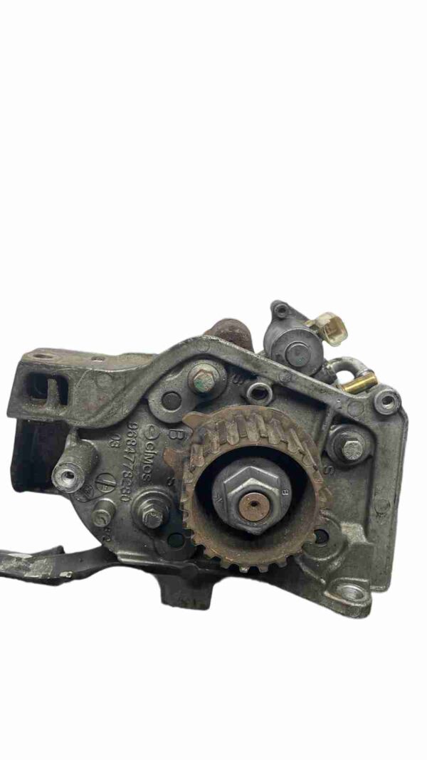 Pompa injectie / Pompa inalta presiune Ford Focus 1.6 TDCI 2012 - imagine 3
