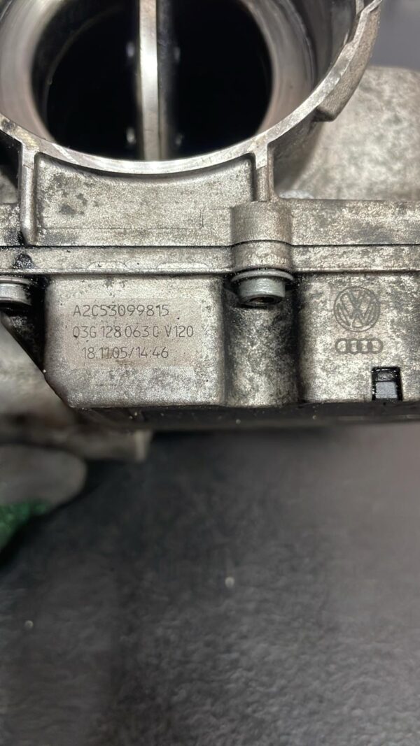 Clapeta acceleratie /Clapeta acceleratie + EGR Audi A4 B7 2.0 TDI - imagine 4