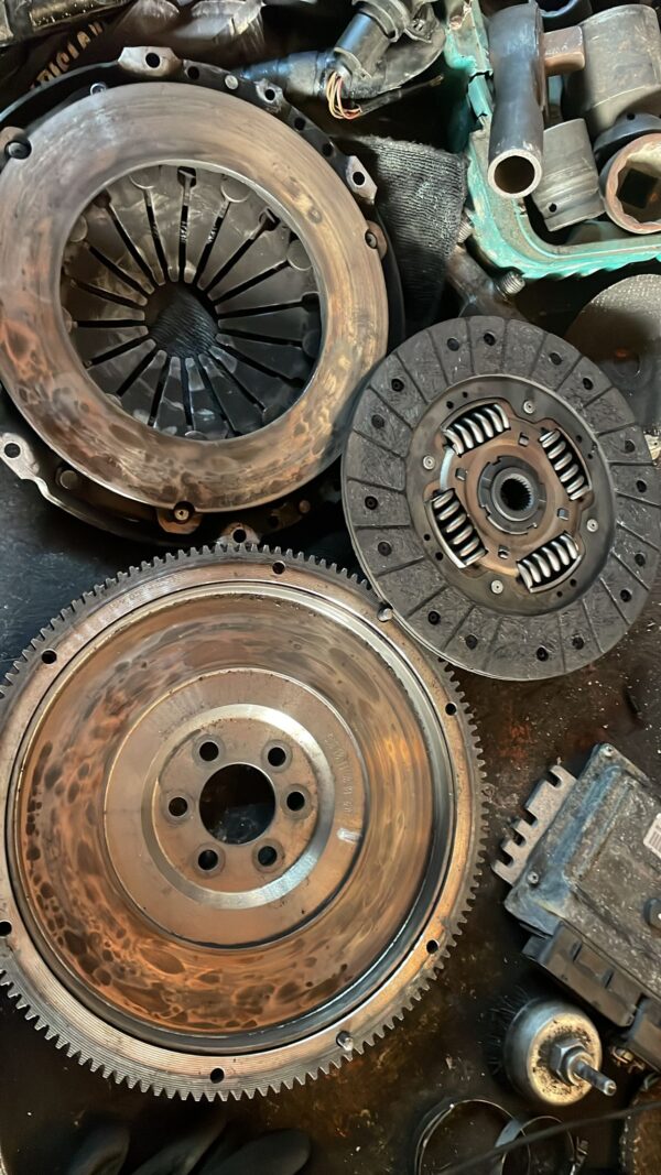 Kit ambreiaj Volkswagen Golf 6 / Volkswagen CAY BXE BKC BJB BLS