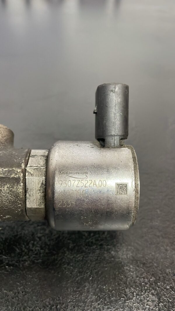 Rampa injectoare Mercedes Sprinter 2.2 CDI Euro 5 A6510700495 - imagine 2