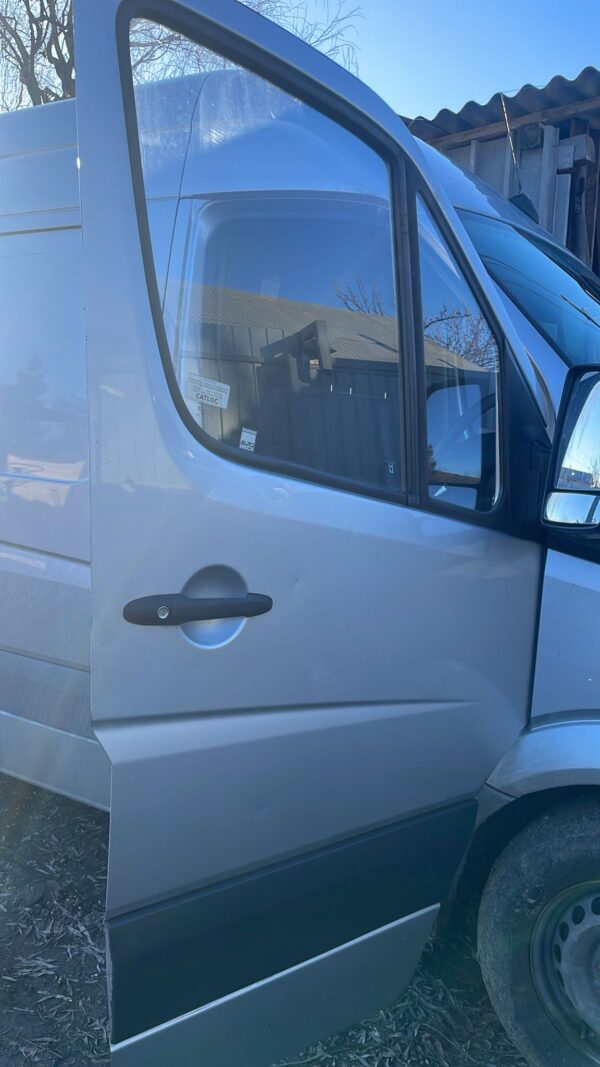 Usa fata / Portiera dreapta fata Mercedes Sprinter 2014 - imagine 2
