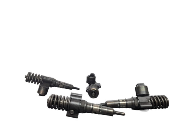 Injectoare Volkswagen Golf 5 TDI 2003-2009 03G130073G