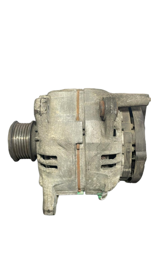 Alternator Volkswagen Polo 9N 1.4 TDI Bosch 120A 045903023A - imagine 2
