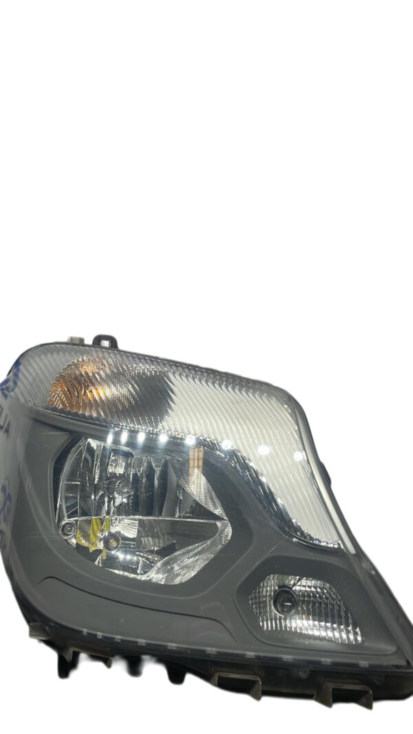 Faruri / Far dreapta cu reglaj electric Mercedes Sprinter 2013-2018