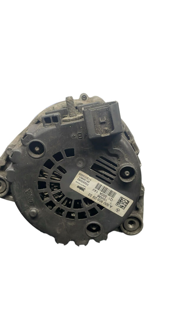 Alternator Mercedes Sprinter / Mercedes 220 AMP A0009062922 - imagine 3