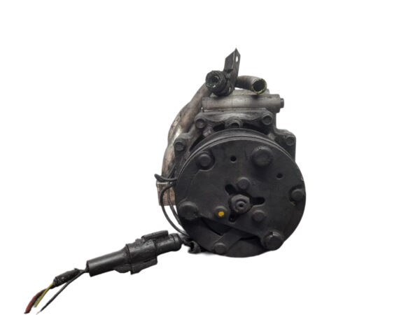 Compresor AC Ford Fiesta 1.4 Benzina 2004 - imagine 2