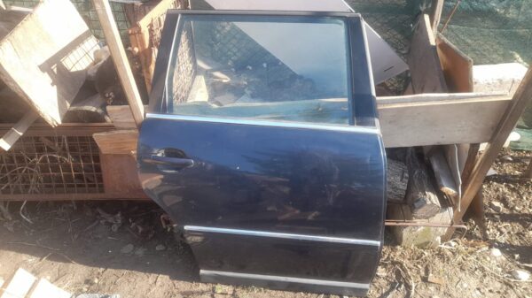 Usa spate / Portiera spate dreapta Volkswagen Passat B5