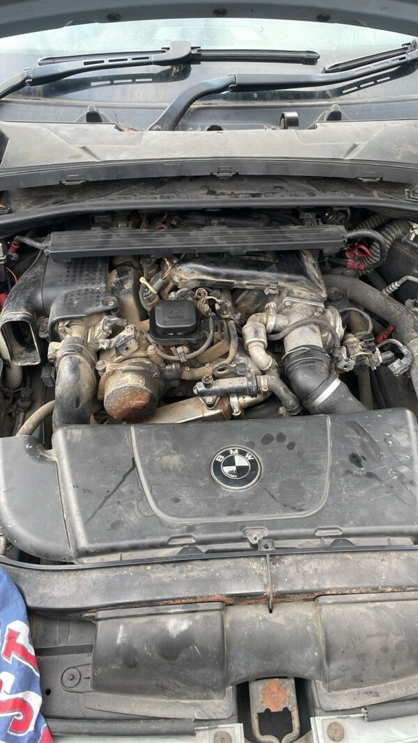 Motor complet BMW Seria 3 E91 Touring 2.0 Diesel 204D4 - imagine 2