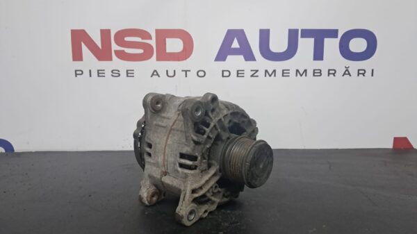 Alternator Skoda Octavia 1 / Volkswagen Golf 4 / Volkswagen Bora 1.9 TDI 90CP ALH 1998-2004 028903028e