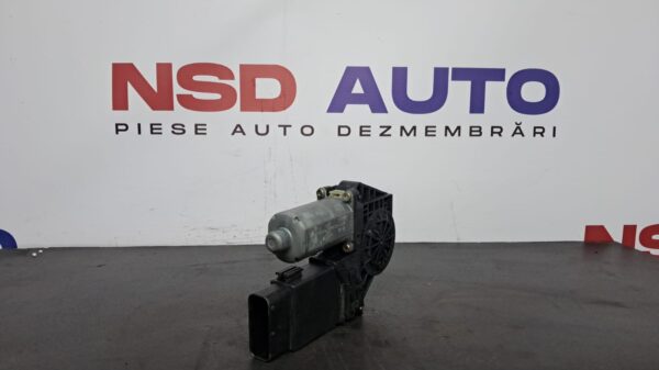 Motoras macara geam usa stanga fata Volkswagen passat B5 1997-2004 0130821695 - imagine 2