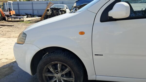 Aripa fata stanga Chevrolet Kalos 2003-2008