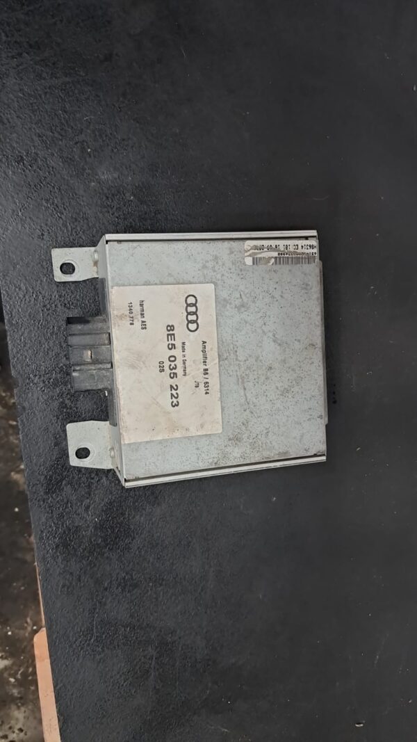 Amplificator audio Audi A4 III 8EC B7 2004-2008 8e5035223