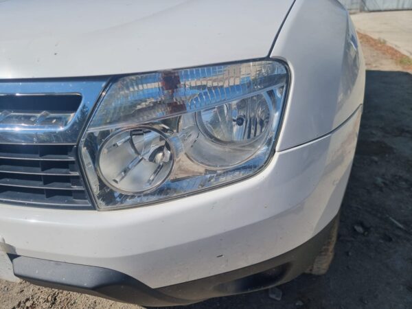 Far stanga Dacia Duster 1.6 MPI 2013-2017