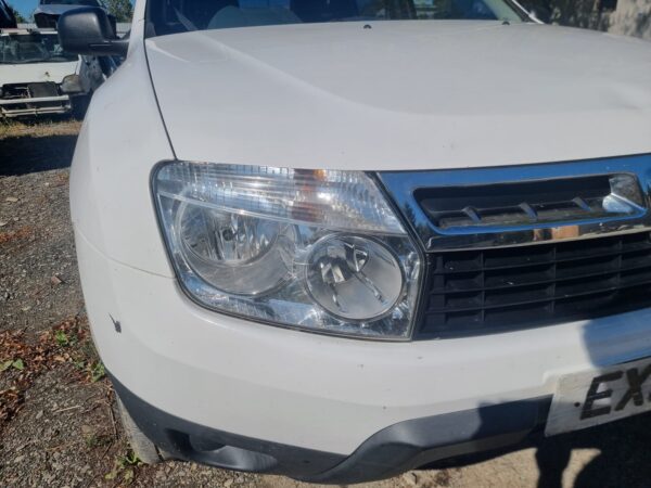 Far dreapta Dacia Duster 1.6 MPI 2013-2017