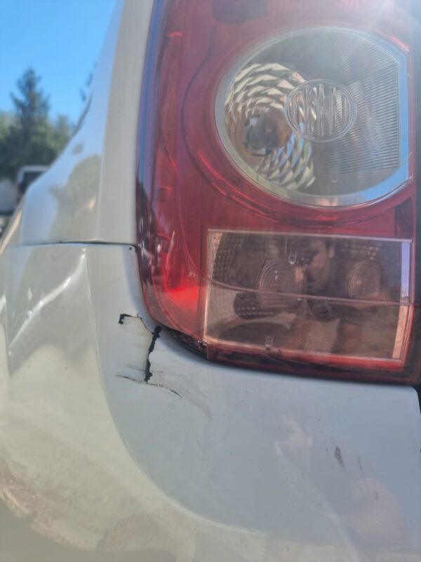 Stop stanga Dacia Duster 2015